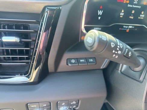 Certified 2025 GMC Sierra 2500 AT4 w/ AT4 Premium Plus Package AWD/4WD image 24
