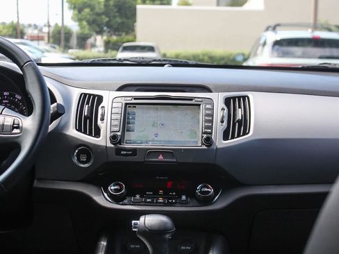 Used 2016 Kia Sportage EX w/ EX Premium Package FWD image 17