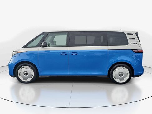 Used 2025 Volkswagen ID. Buzz 1st Edition image 5