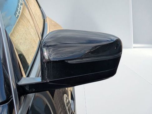 Used 2025 BMW i4 eDrive40 w/ Parking Assistance Package image 8