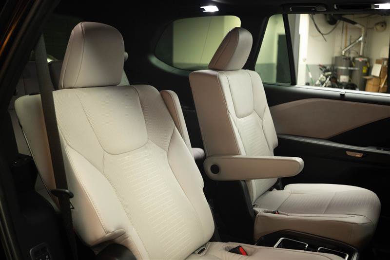 Used 2026 Lexus TX 350 AWD w/ Technology Package image 17