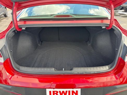 Certified 2024 Hyundai Elantra SEL w/ Convenience Package image 33