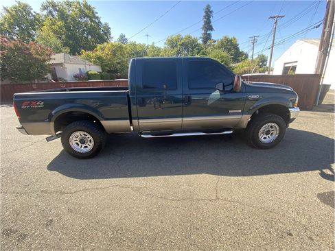 Used 2004 Ford F250 Lariat image 8