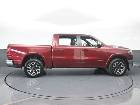 Used 2025 RAM 1500 Laramie image 7