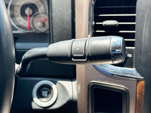 Used 2017 RAM 2500 Longhorn w/ Convenience Group RWD image 21