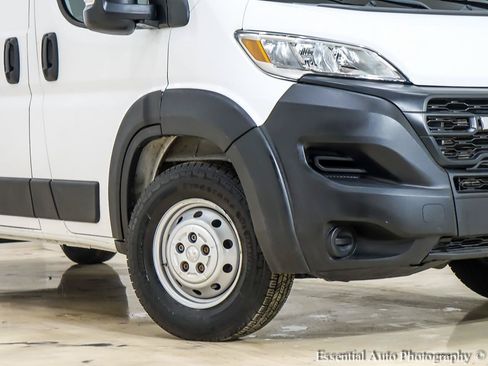 Used 2023 RAM ProMaster 2500 FWD image 3