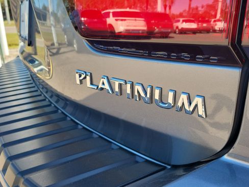 Certified 2021 Nissan Armada Platinum image 9