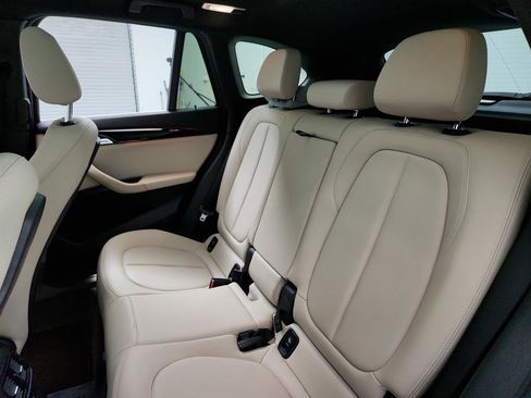 Used 2019 BMW X1 xDrive28i w/ Convenience Package AWD/4WD image 24