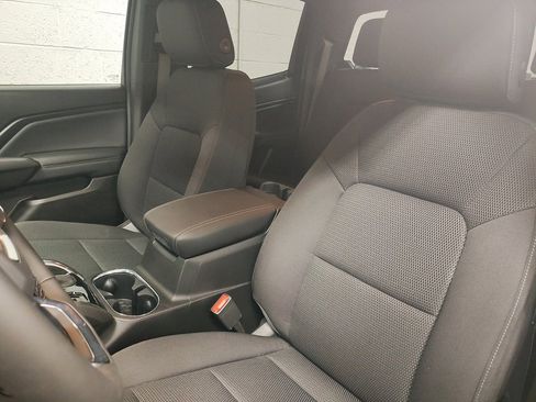 New 2026 GMC Canyon Elevation w/ Convenience Package image 25