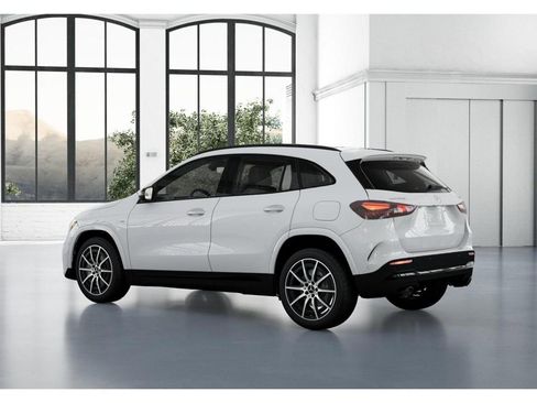 New 2026 Mercedes-Benz GLA 35 AMG 4MATIC image 30