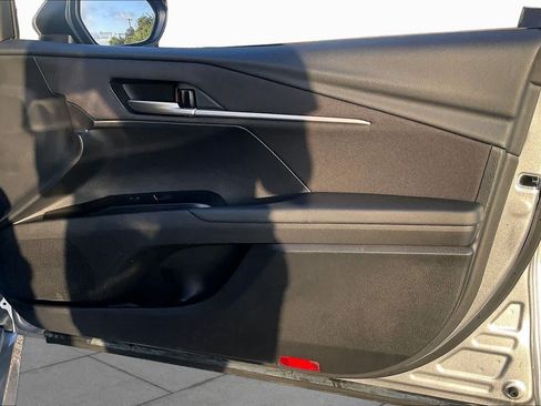 Used 2025 Toyota Camry LE FWD image 22