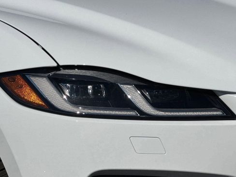 New 2026 Jaguar F-PACE R-Dynamic S AWD/4WD image 8