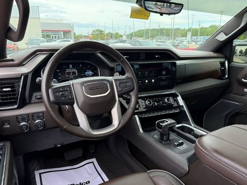 Used 2024 GMC Sierra 1500 Denali w/ Denali Reserve Package image 24