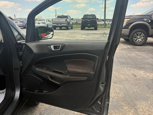 Used 2018 Ford EcoSport SE w/ SE Convenience Package FWD image 38