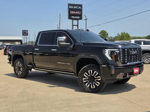 Used 2024 GMC Sierra 2500 Denali Ultimate AWD/4WD image 2