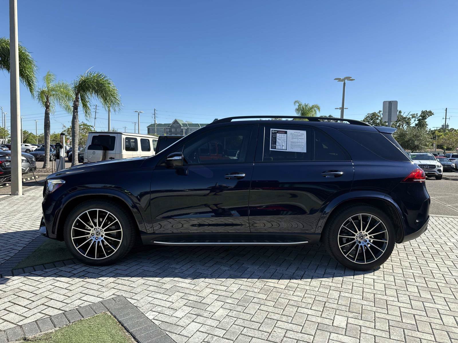 Certified 2022 Mercedes-Benz GLE 350 4MATIC image 3