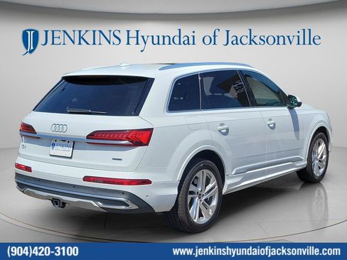 Used 2021 Audi Q7 2.0T Premium w/ Convenience Package AWD/4WD image 4