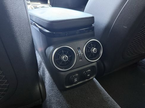 Used 2022 Kia Stinger GT-Line image 47