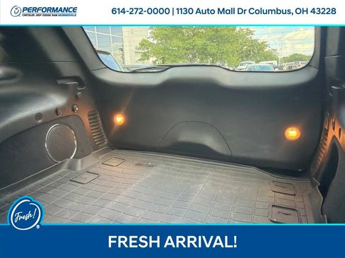 Used 2017 Jeep Grand Cherokee Summit w/ Skid Plate Group AWD/4WD image 22