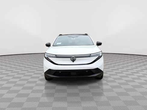 New 2026 Nissan Leaf Platinum+ w/ Cargo Package (Platinum+) image 3