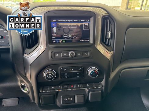 Used 2025 Chevrolet Silverado 1500 Custom Trail Boss w/ Turbomax Blackout Package AWD/4WD image 12