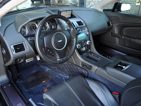 Used 2009 Aston Martin V8 Vantage Coupe image 29
