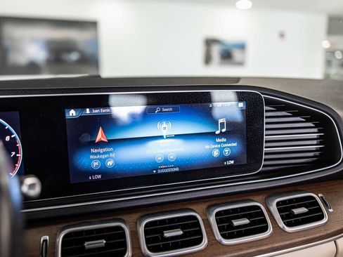 Used 2022 Mercedes-Benz GLE 450 4MATIC w/ Revised AMG Line Exterior image 28