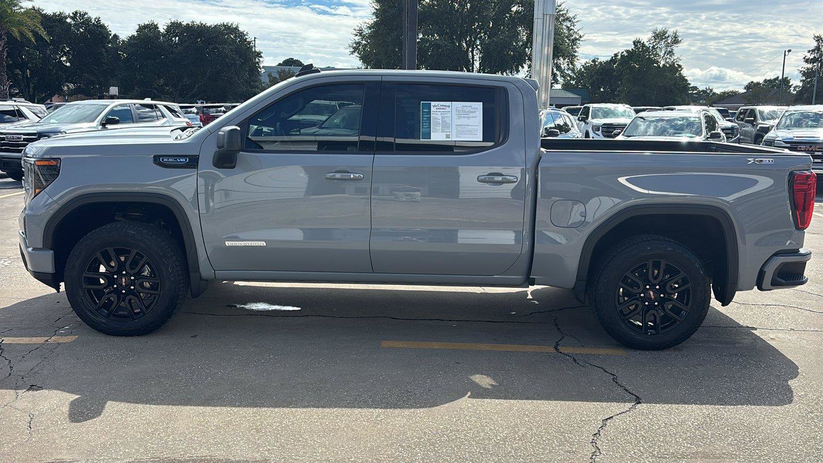 Certified 2024 GMC Sierra 1500 Elevation w/ X31 Off-Road Package AWD/4WD image 4
