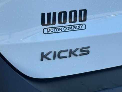 Certified 2025 Nissan Kicks SV image 39