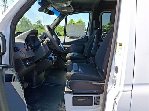 New 2025 Mercedes-Benz Sprinter 2500 image 14