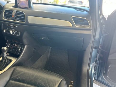 Used 2018 Audi Q3 2.0T Premium FWD image 23