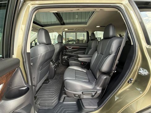 Used 2025 Subaru Ascent Touring AWD/4WD image 46