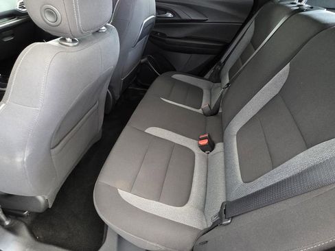 Used 2022 Chevrolet TrailBlazer LT FWD image 10