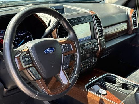 Used 2020 Ford F350 Lariat w/ Lariat Ultimate Package AWD/4WD image 19