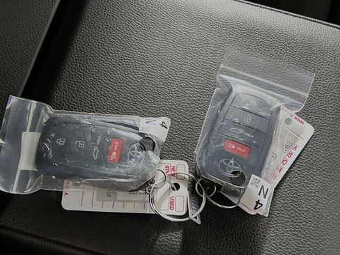 New 2026 Toyota 4Runner TRD Off-Road Premium image 33