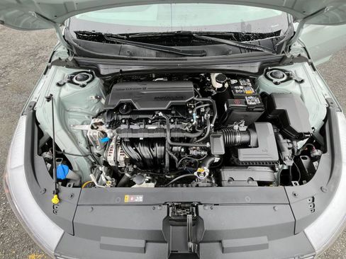 Used 2025 Kia K4 LXS image 31