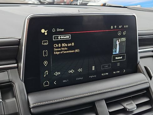 Used 2023 GMC Yukon SLT image 18