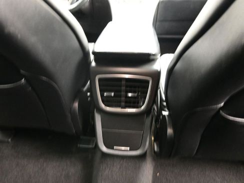 Used 2019 Lincoln Nautilus Premier image 29