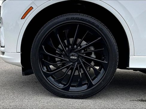 Used 2025 Lincoln Aviator Reserve w/ Jet Appearance Package AWD/4WD image 9