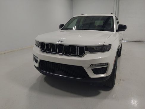 Used 2022 Jeep Grand Cherokee Limited 4xe AWD/4WD image 15