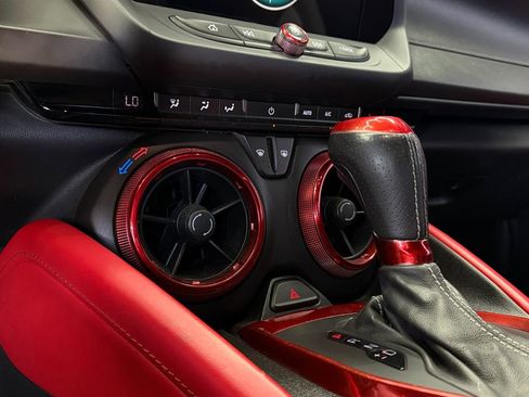 Used 2017 Chevrolet Camaro SS RWD image 19