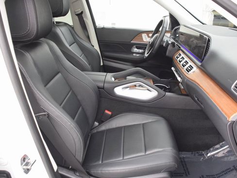 Used 2025 Mercedes-Benz GLE 350 4MATIC image 15