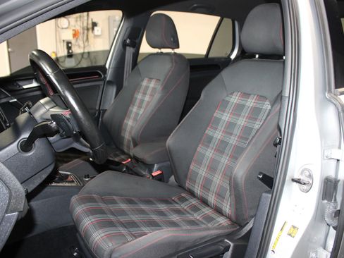 Used 2016 Volkswagen GTI S image 23