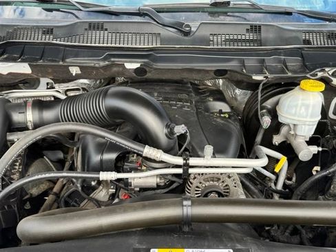 Certified 2019 RAM 1500 Classic SLT AWD/4WD image 29