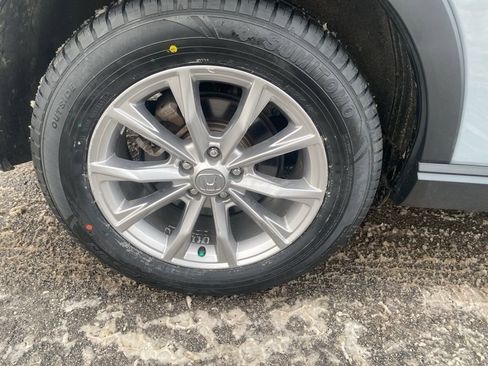 Used 2023 Honda CR-V EX image 13