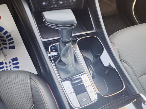 Used 2025 Hyundai Santa Cruz Limited AWD/4WD image 26