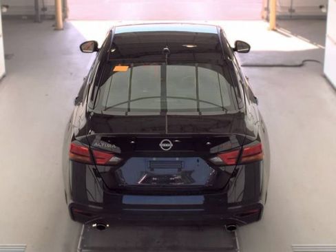 Used 2025 Nissan Altima 2.5 SR FWD image 6