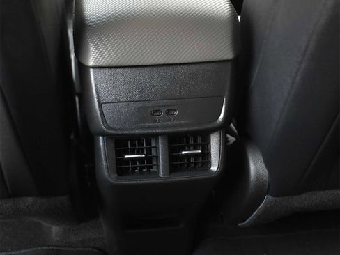 Used 2025 Chevrolet Equinox LT w/ Convenience Package II AWD/4WD image 10