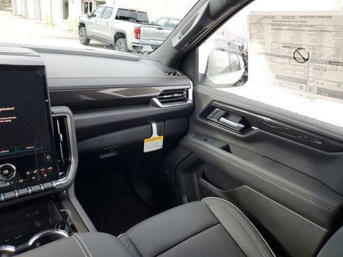 New 2026 GMC Yukon XL Elevation w/ Elevation Premium Package image 15