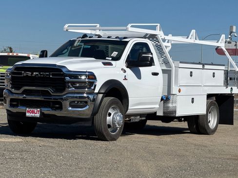 New 2026 RAM 5500 Tradesman w/ Chrome Appearance Group image 7